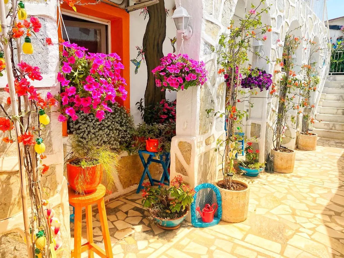 Bodrum Sade Pension